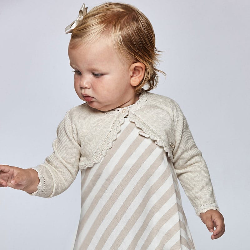 Rebeca tricot Ecofriends básica bebé niña. Tejido de punto tricotosa fino de tacto suave y agradable.Ideales para completar cualquier conjunto